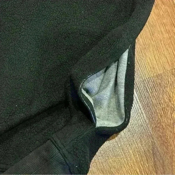 KAVU Sz M Riverton Black Pullover Cozy Plush Lux Lounge - Picture 2 of 4